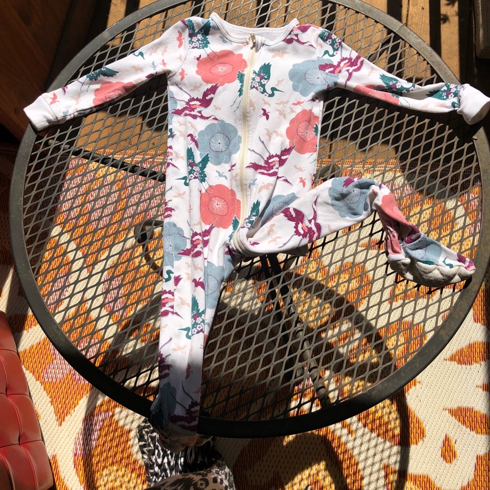 Tea Collection Footie Pajamas Crane/Lily print